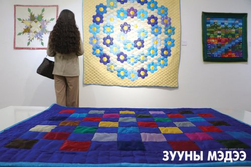 Зүймэл урлалын гайхамшгийг мэдрүүлсэн “Торгоны хээ”